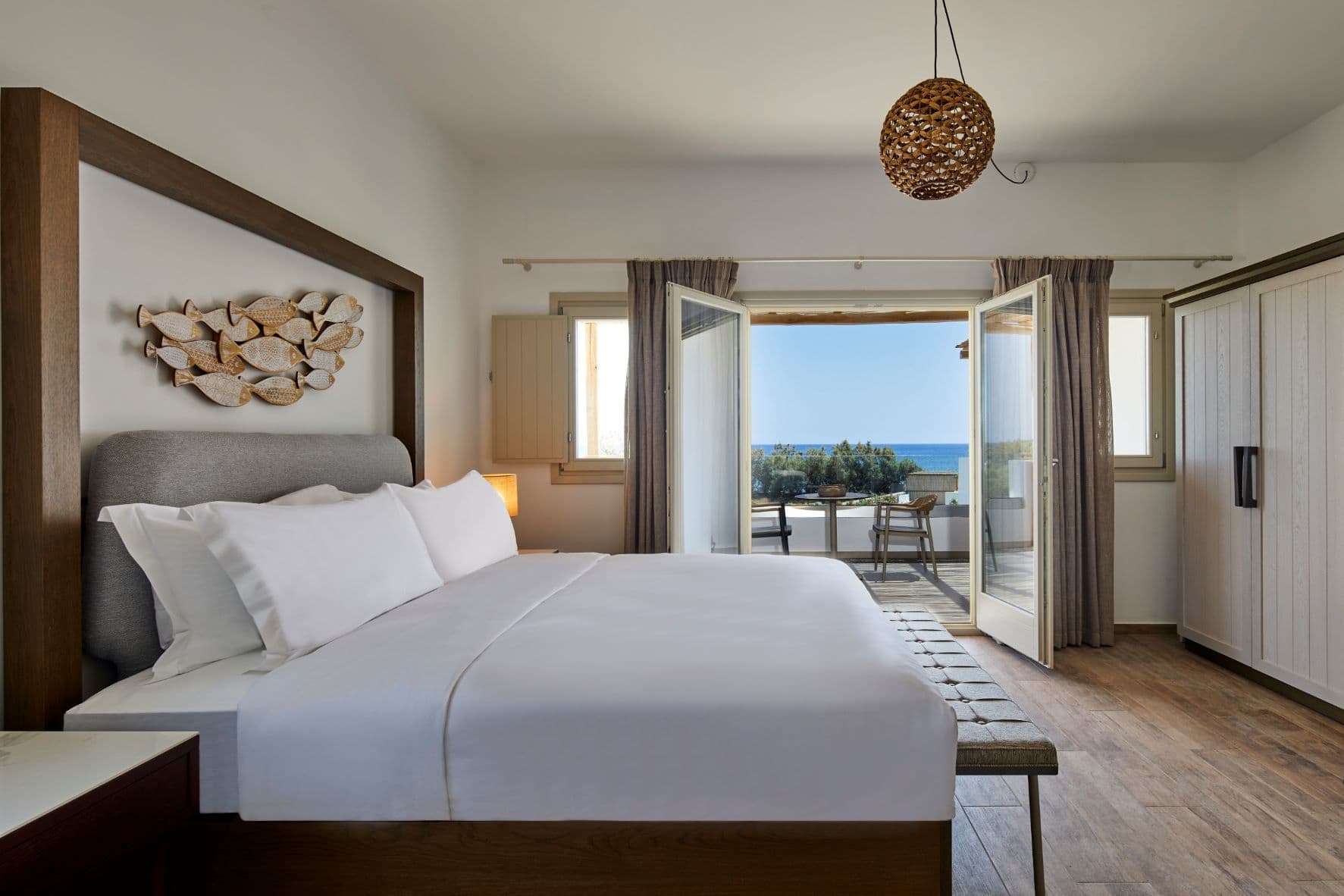 Zimmer im Sea Breeze Santorini Beach Resort 