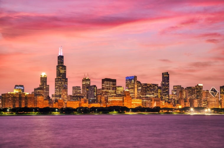Skyline von Chicago bei Sonnenuntergang