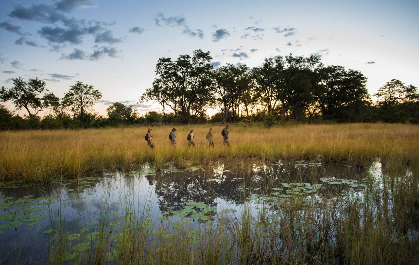 Touristen-Safari zu Fuß in Botswana 