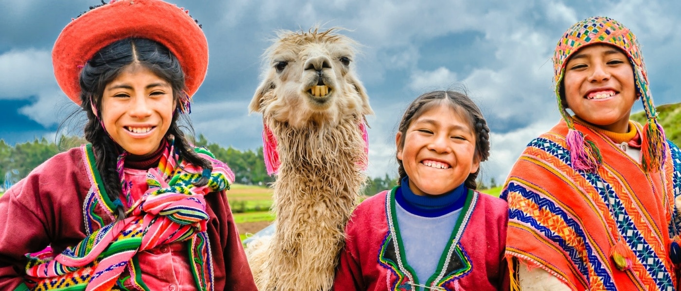 Kinder in Peru