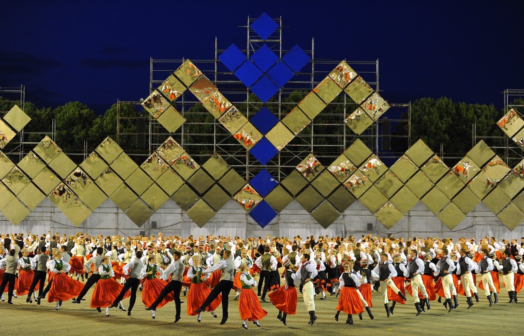 Tanzfest in Lettland