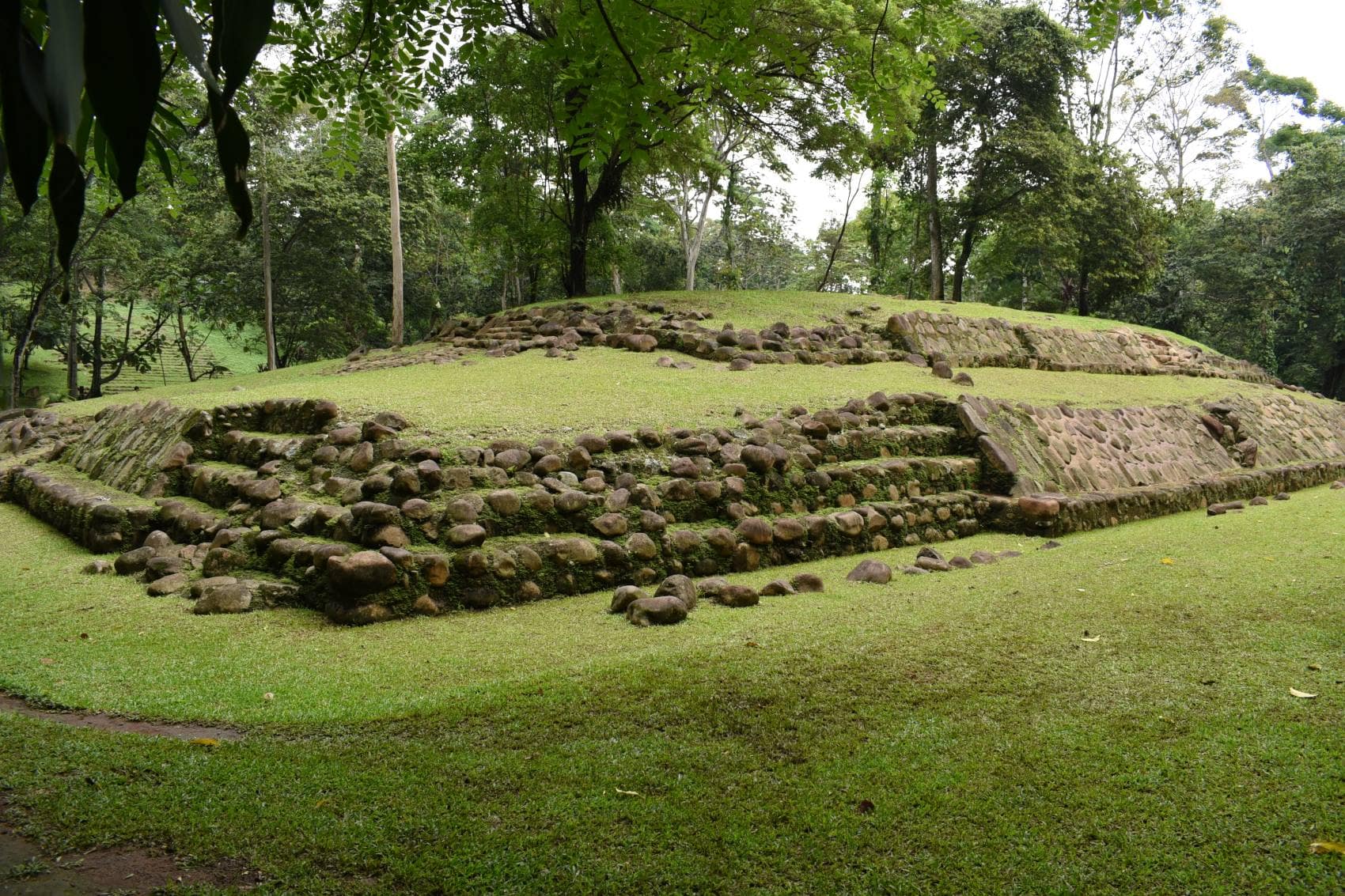 Maya-Stätte im National Archaeological Park Tak’alik Ab’aj, Guatemala 