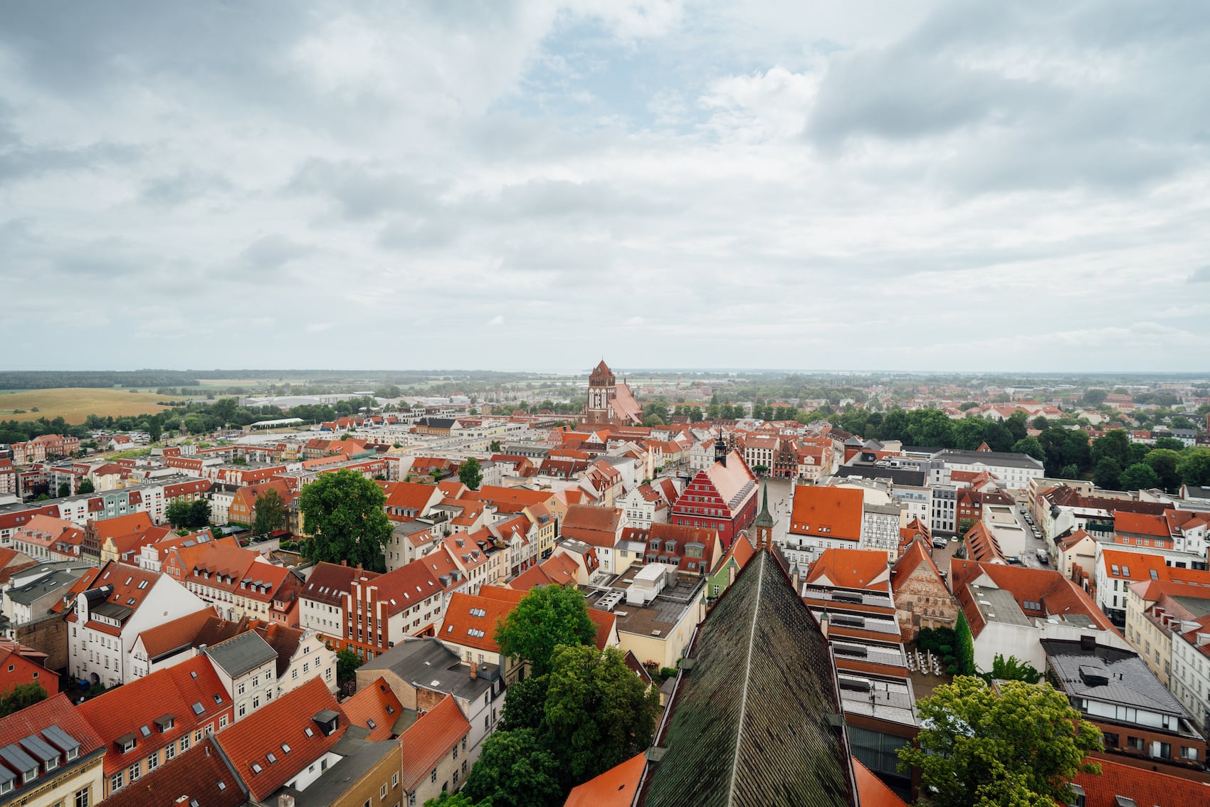 Der Ausblick aus dem Dom auf die Innenstadt von Greifswald. I Foto: TMV: Petermann