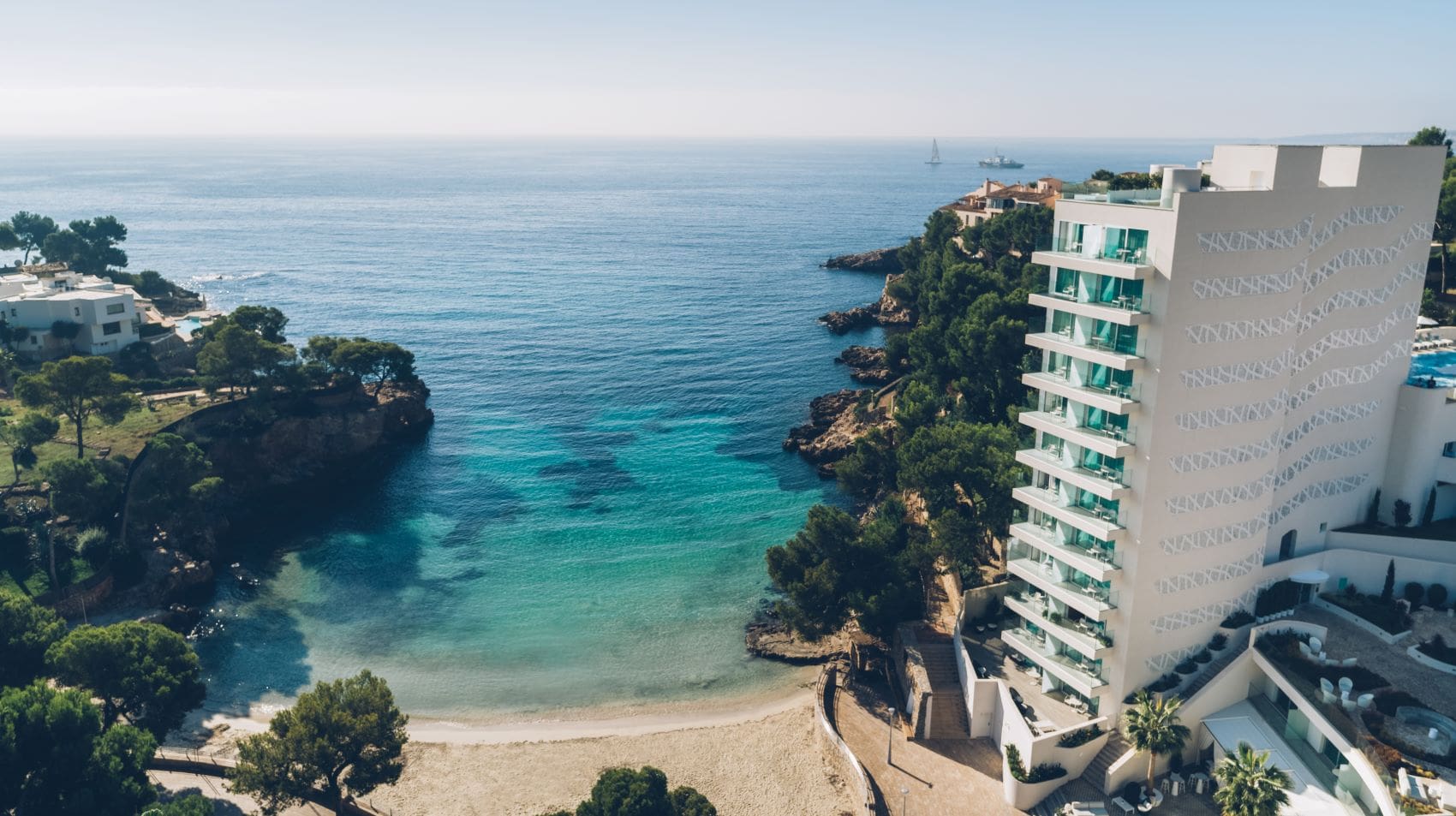 Fassade und Meer The Donna Portals Mallorca 