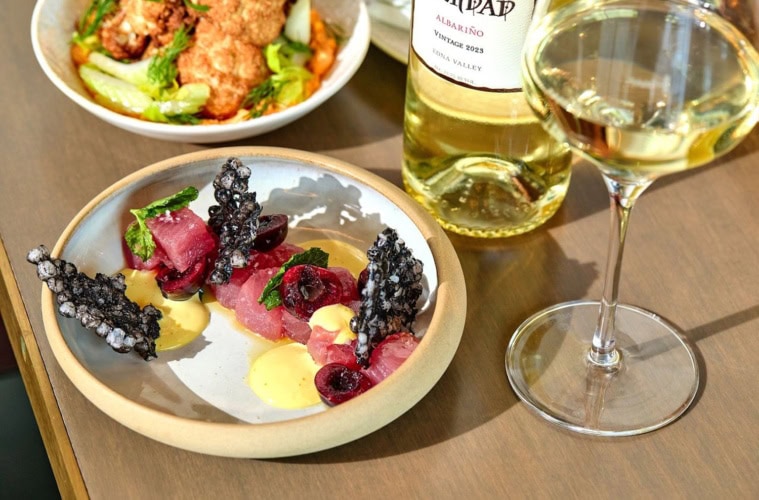 Teller in einem Restaurant in Boston