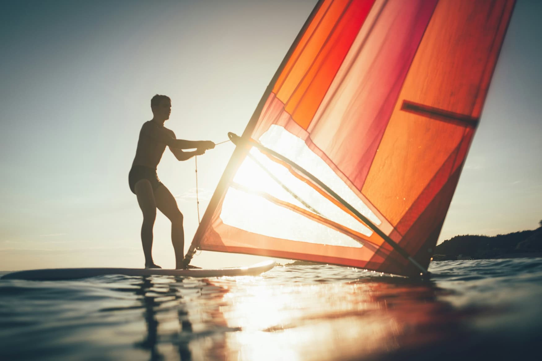 Rhodos-Urlaub: Die Halbinsel Prasonisi ist ein toller Spot zum Windsurfen. 