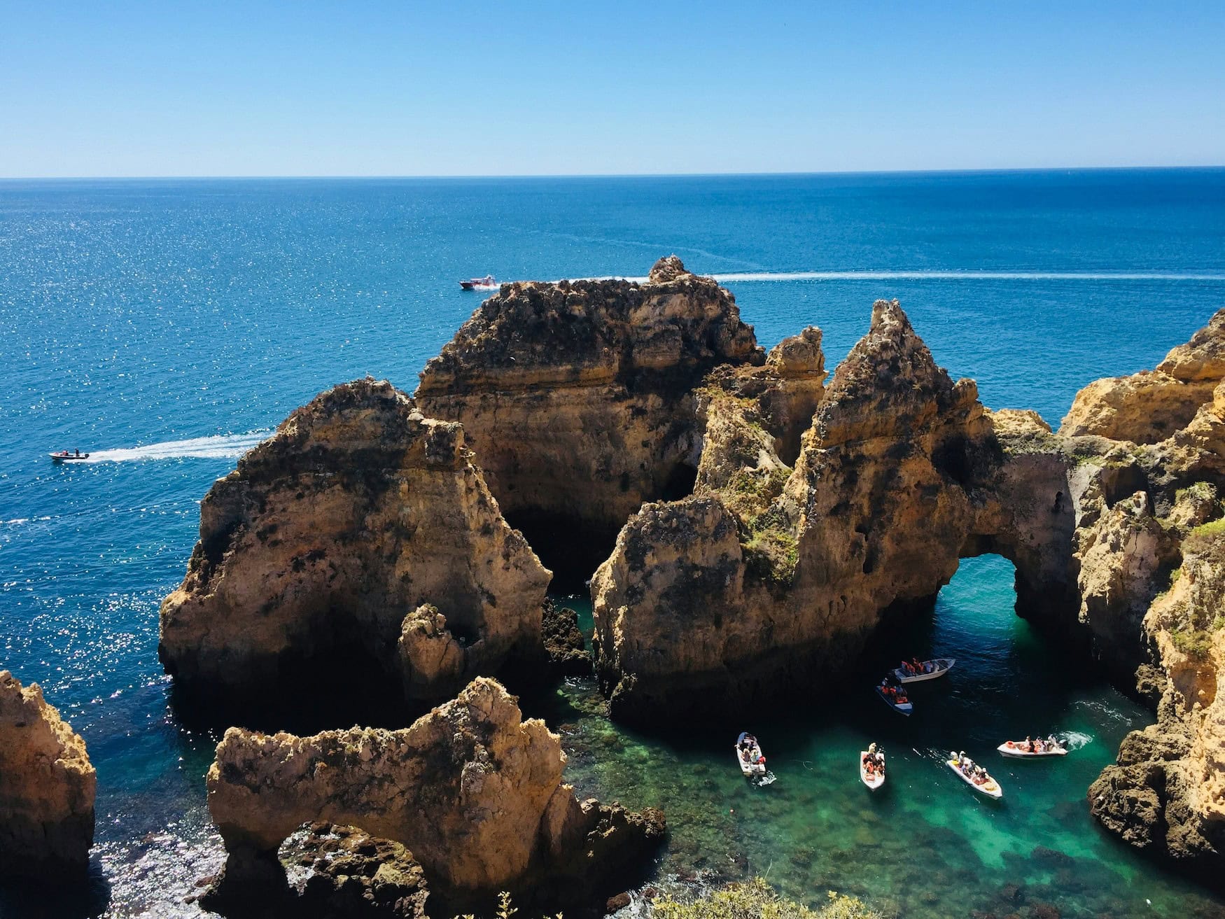 Die Bucht Ponta da Piedade in Lagos, Portugal.