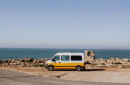 Portugal ist das perfekte Land für einen Roadtrip im Herbst.