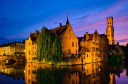 Die Altstadt von Brügge in Abendstimmung