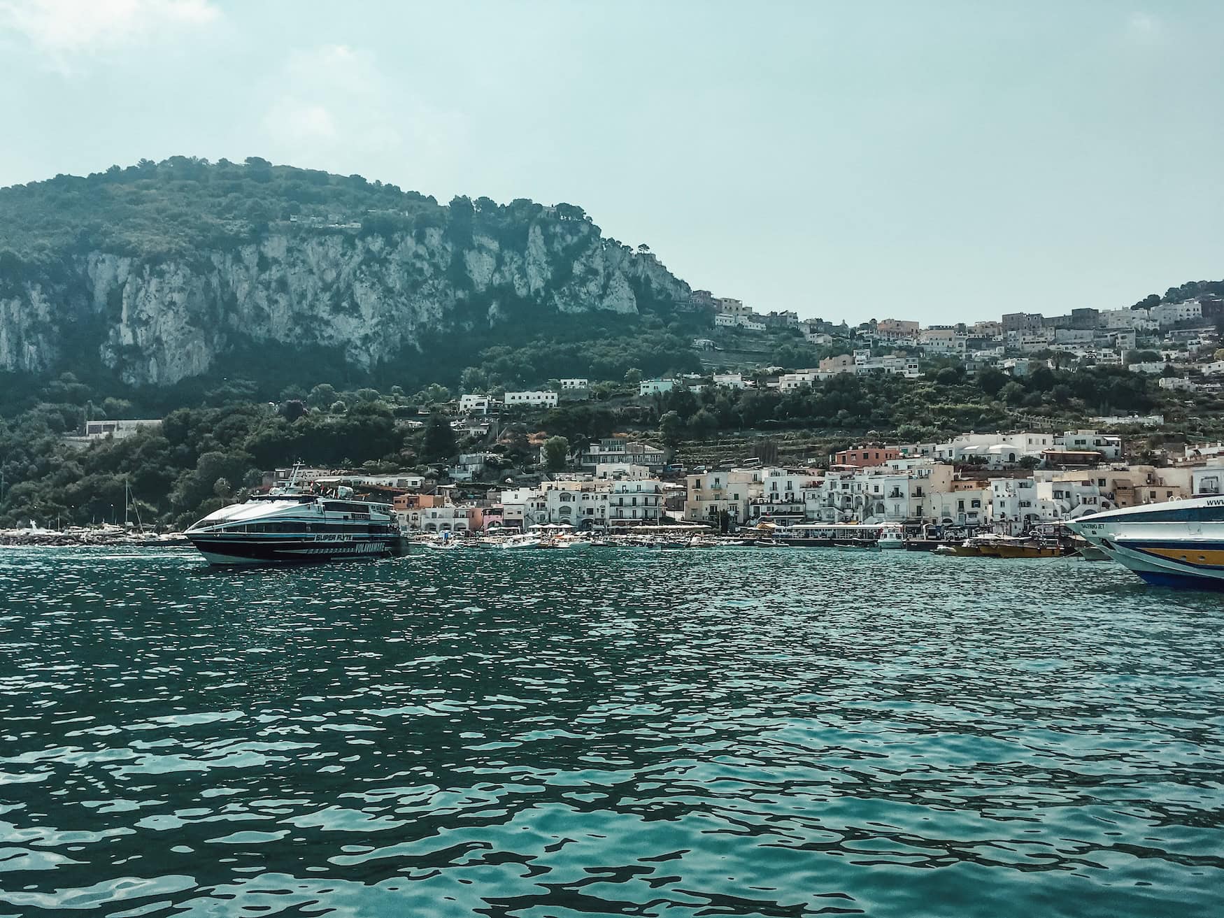 Blick auf die Insel Capri