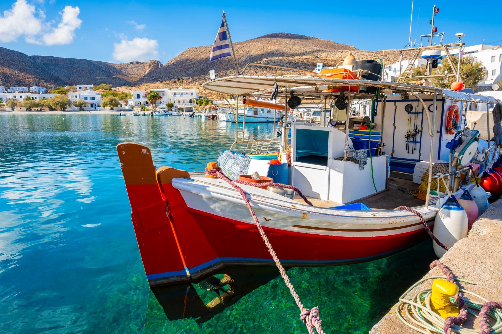 Hafen von Karavostasis, Insel Folegandros, Kykladen, Griechenland