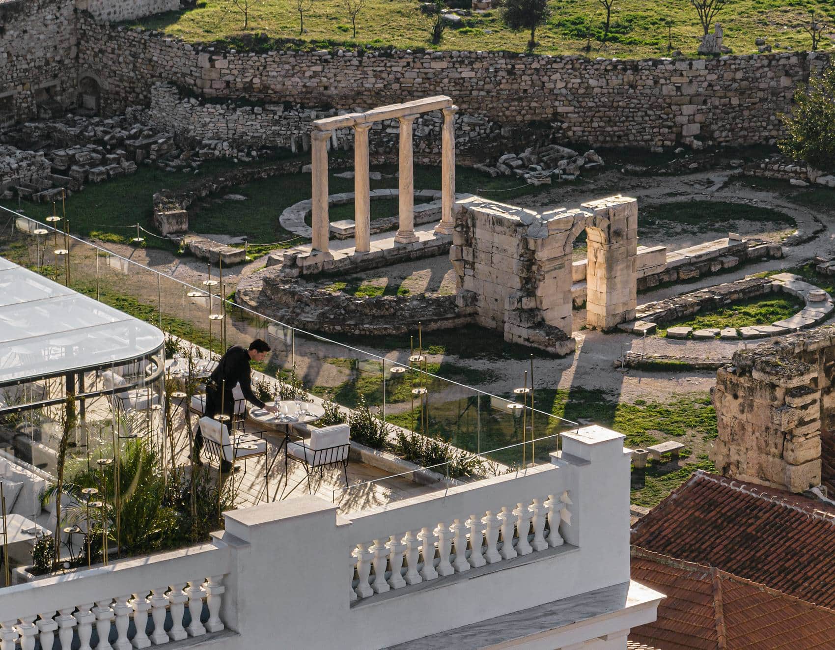 Dachterrasse The Dolli Athen aus Vogelperspektive 