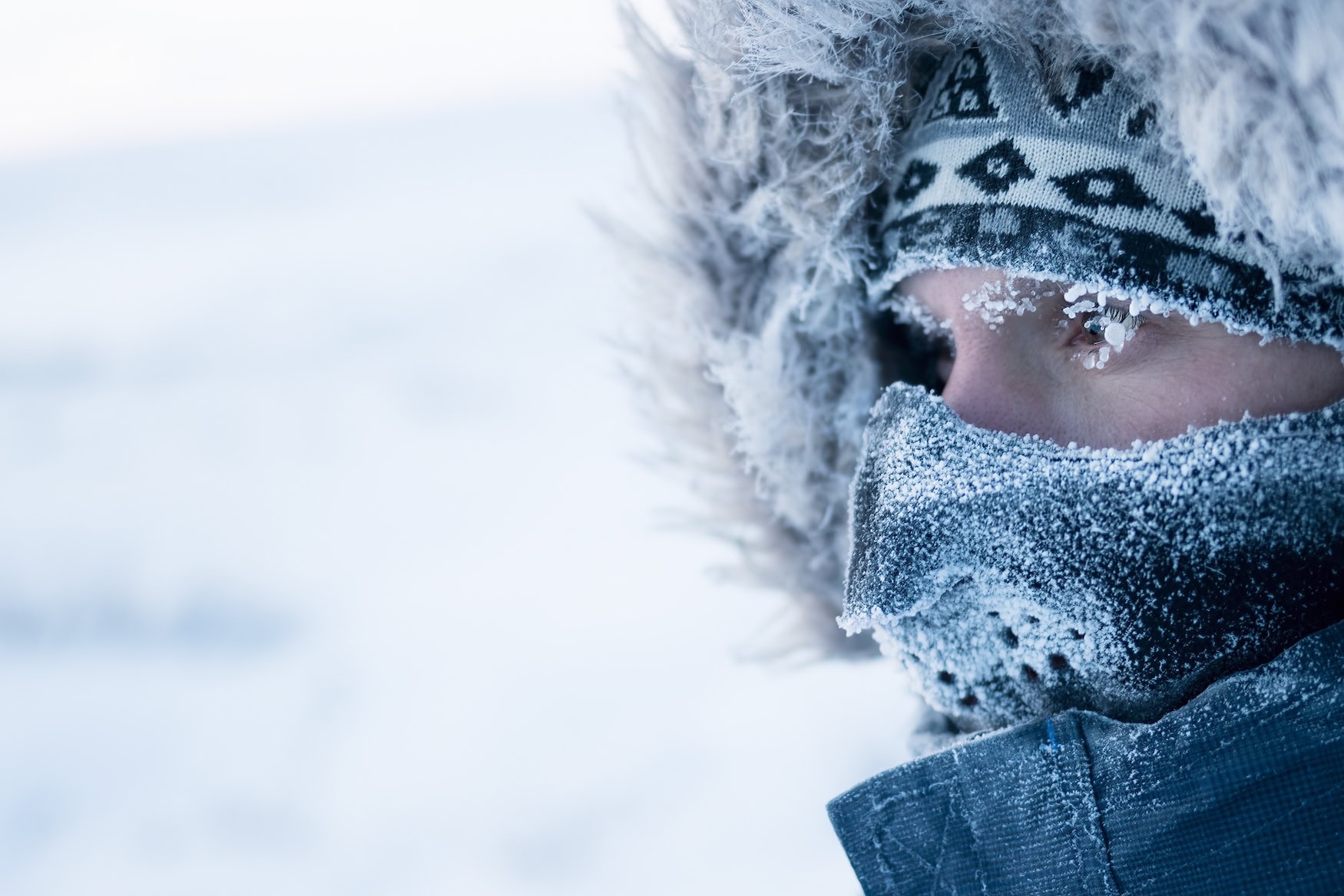 eiskalt-erwischt-berlebenstipps-f-r-den-winterurlaub-bei-40-grad