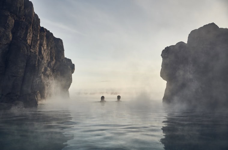 die Sky Lagoon ist ein Muss auf jeder Island-Reise
