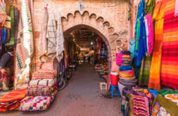 Souk in Marrakesh it Teppichen