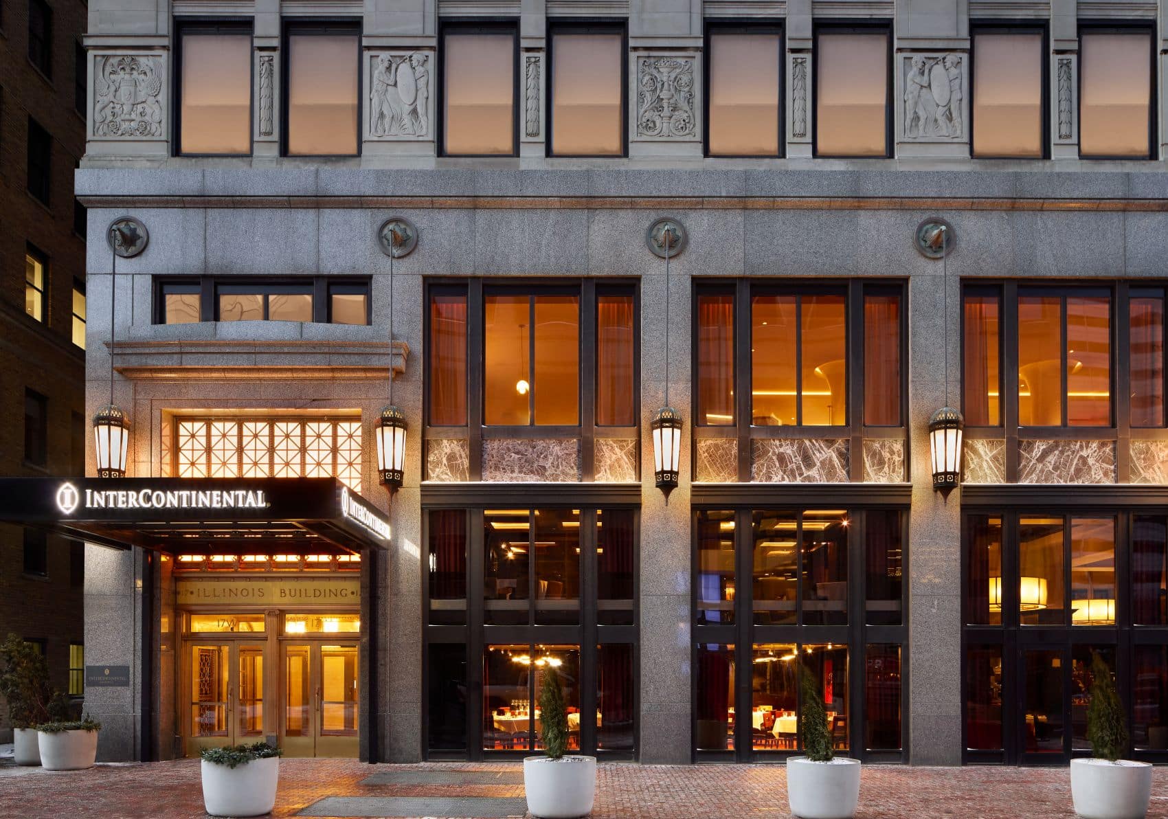 Fassade des Hotel Intercontinental Indianapolis in den USA 