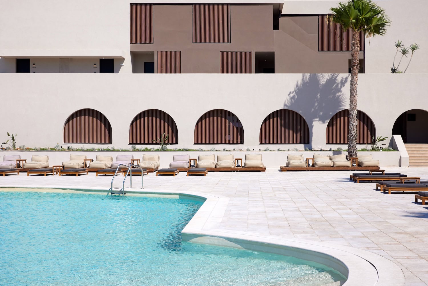 Pool im Elissa Lifestyle Resort Rhodos