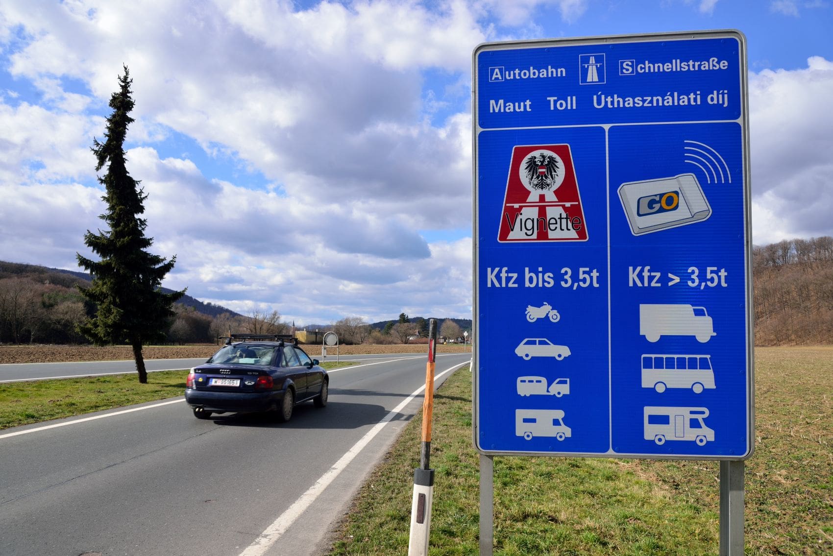 Maut-Straßenschilder in Österreich 