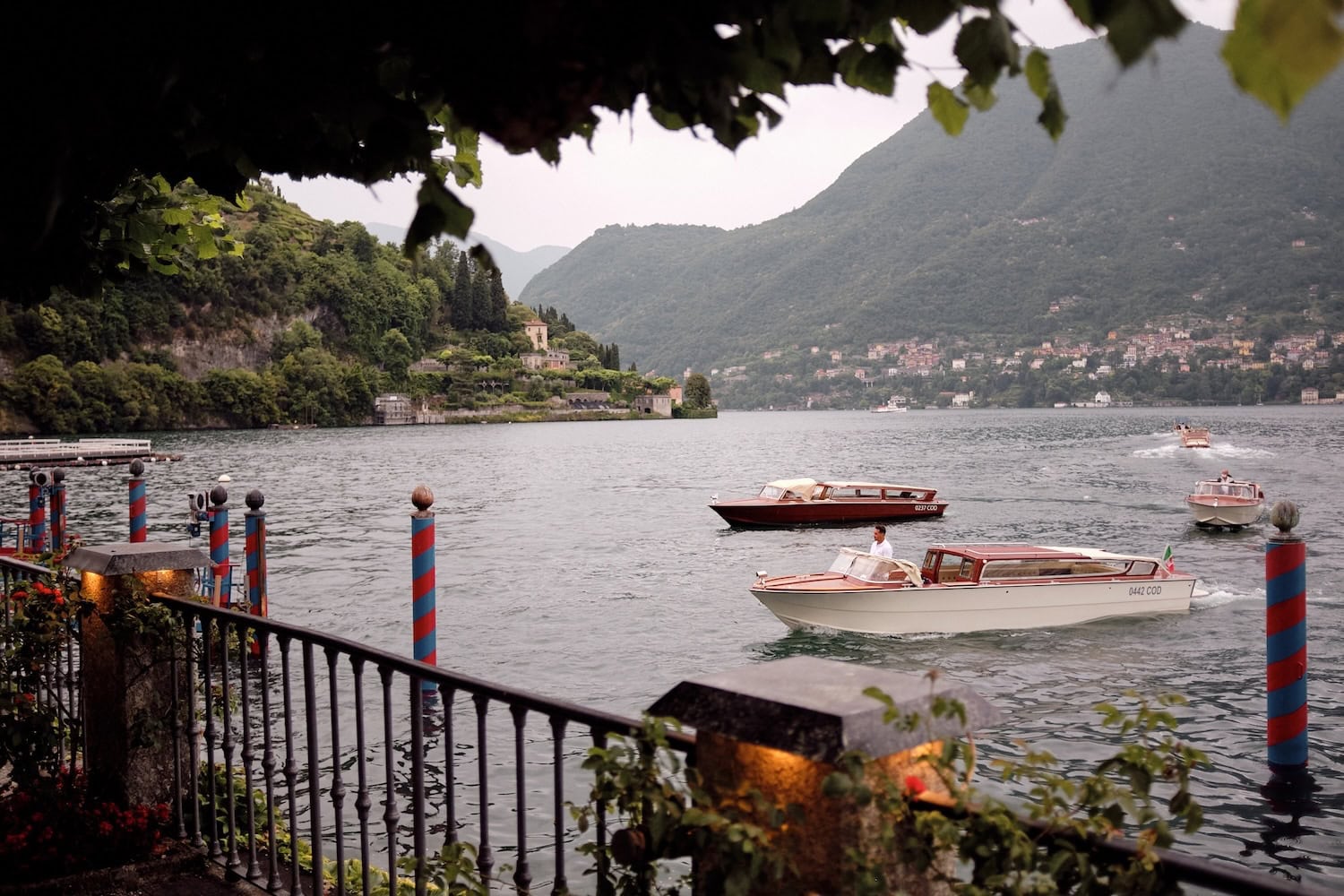 Wassertaxi am Comer See