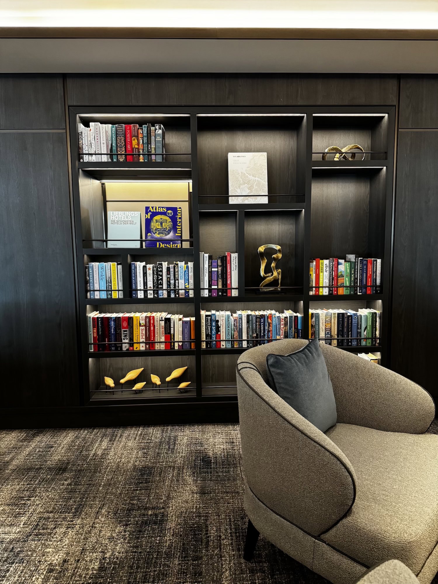 Bibliothek auf der Ilma