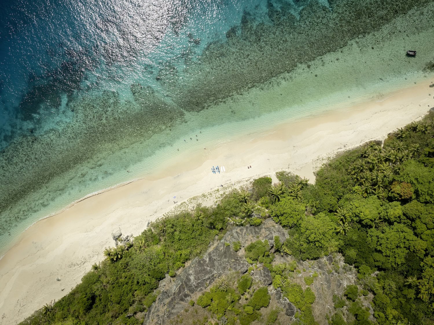 Traumstrand auf Monu Island