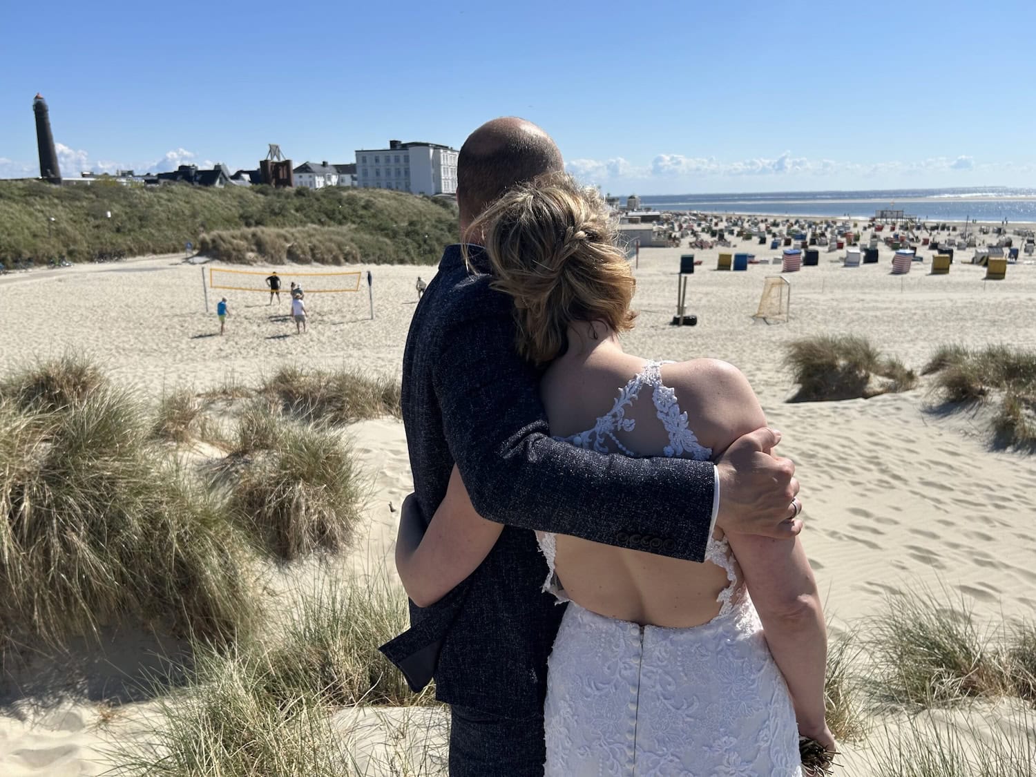 Beliebter Ort zum Ja-Sagen auf Baltrum: Das Strandesamt im alten Badeturm. I