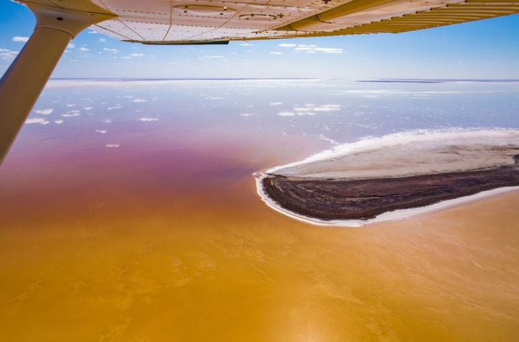 der Lake Eyre von oben aus dem Flugzeug