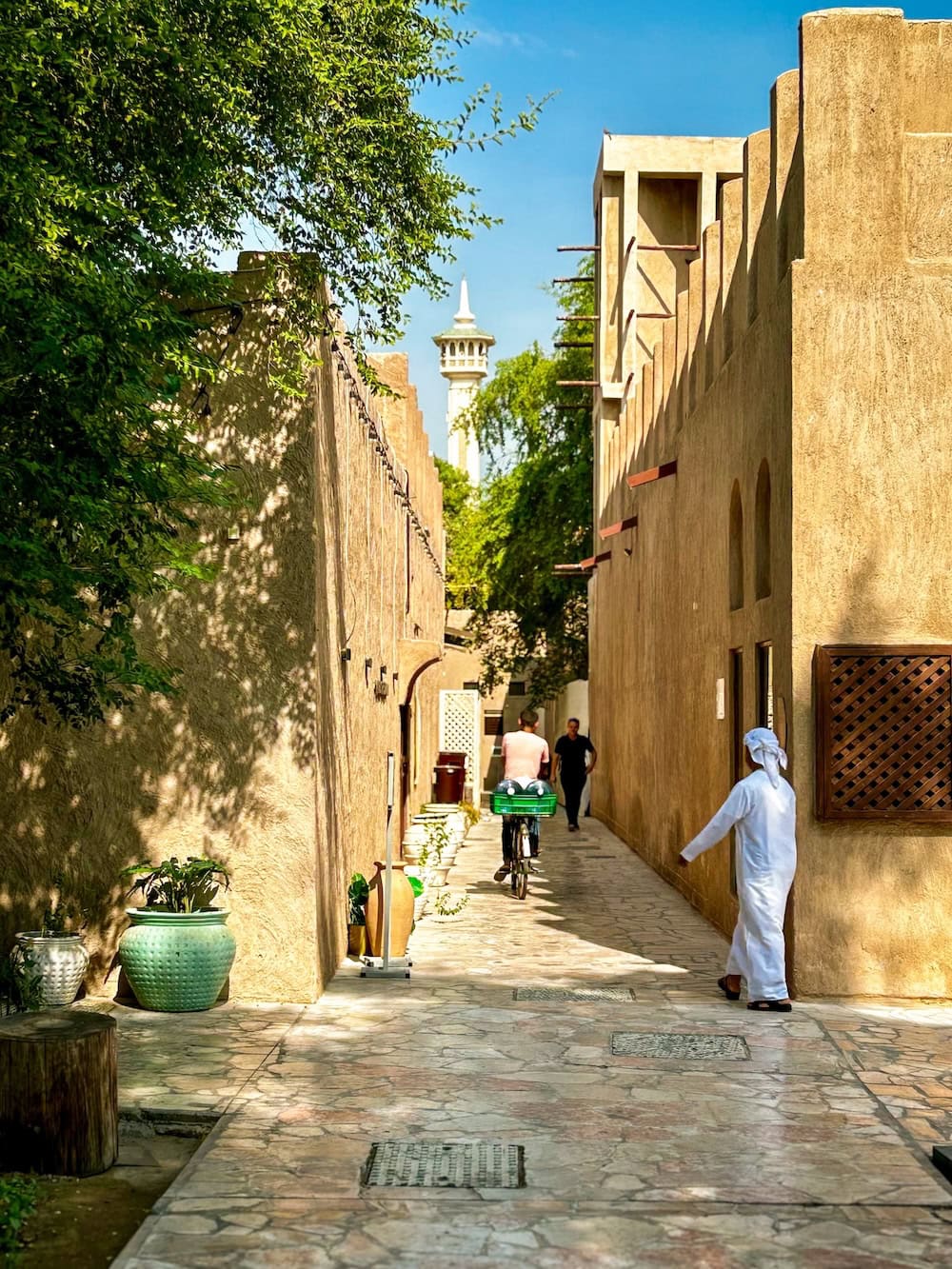 Straßenzug in der Altstadt von Dubai 