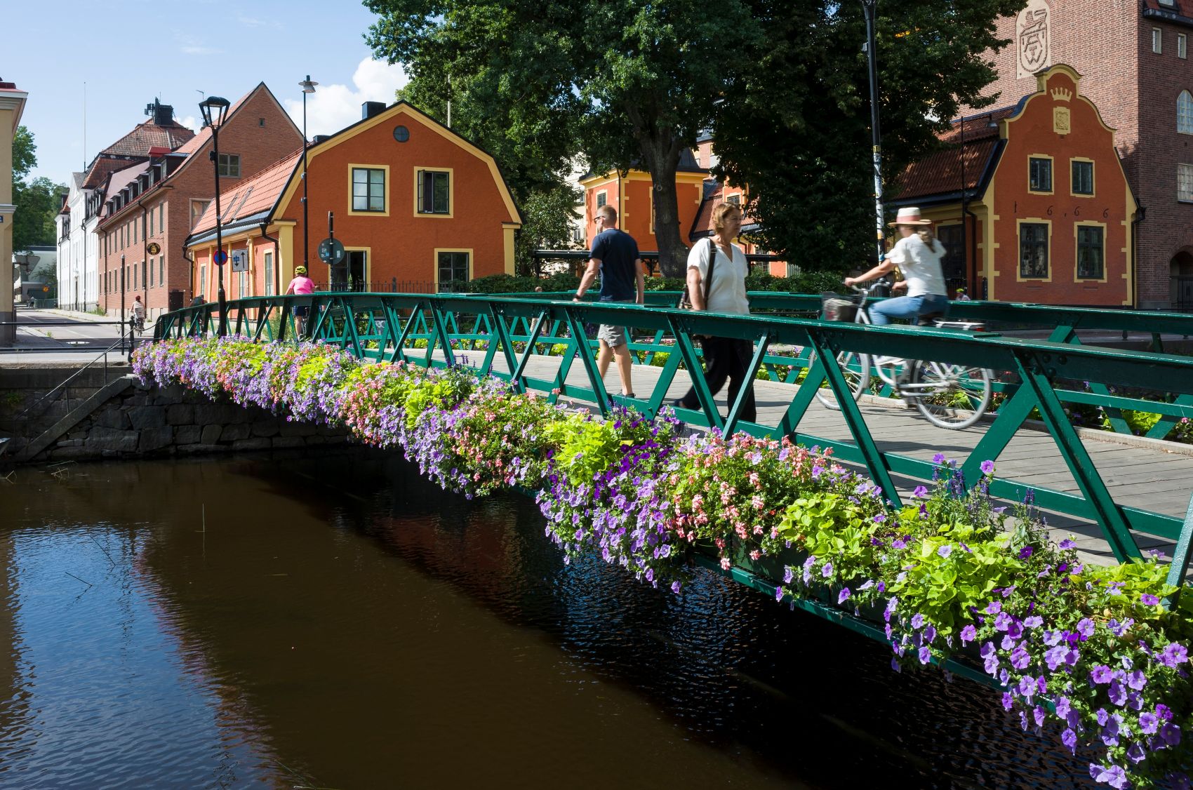 Västgöta-Brücke über den Fyris in der Altstadt von Uppsala 