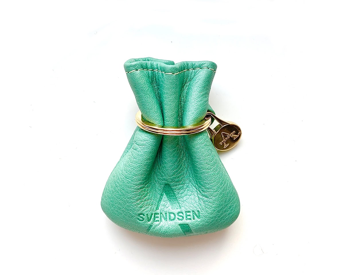 Schmuckbeutel von Alexandra Svendsen in der Farbe Distel