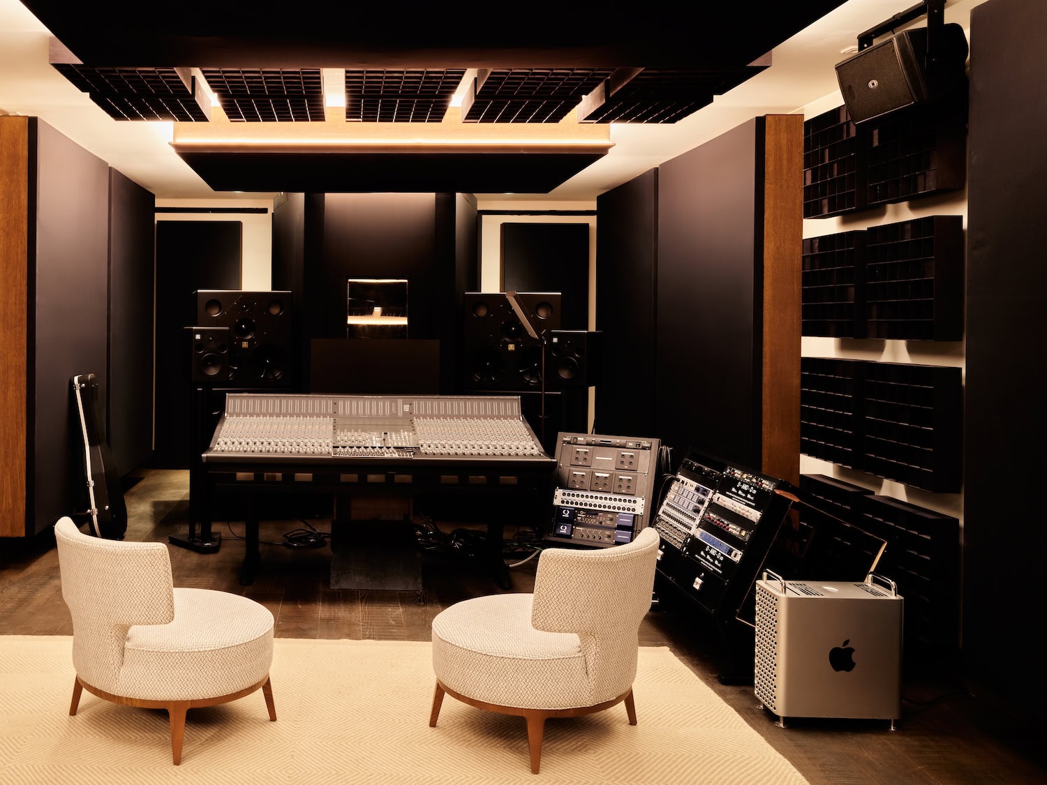 Tonstudio in der Cave Royale Suite des »Six Senses Ibiza« 