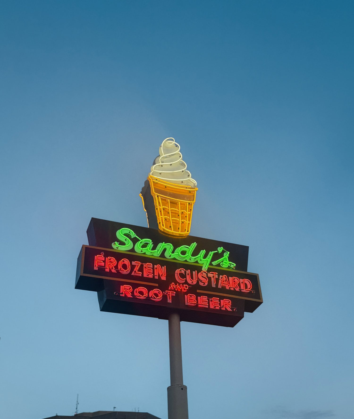 Schild von Frozen Custard in den USA