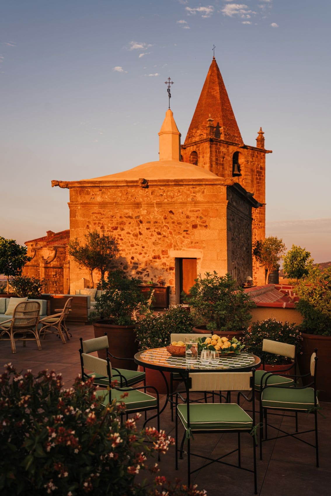 Rooftop-Bar des Hilton-Hotels Palacio de Godoy Cáceres