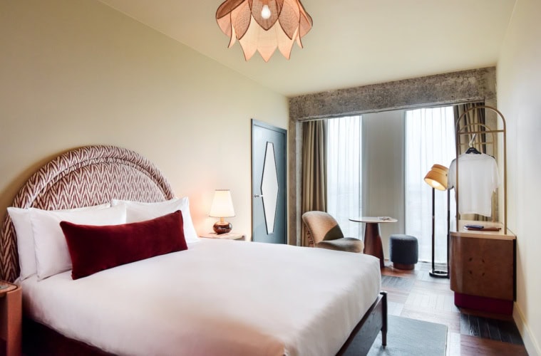 stilvolles Zimmer im The Hoxton Brussels