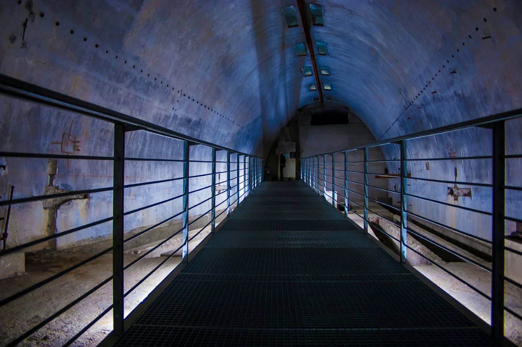 Gang in der Bunkeranlage Obersalzberg