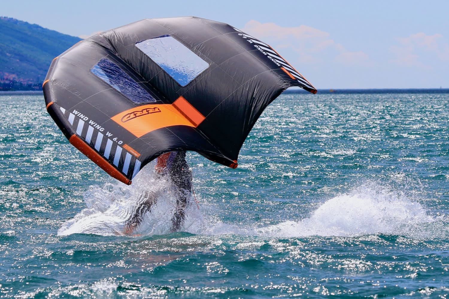 Wingfoil auf dem Gardasee