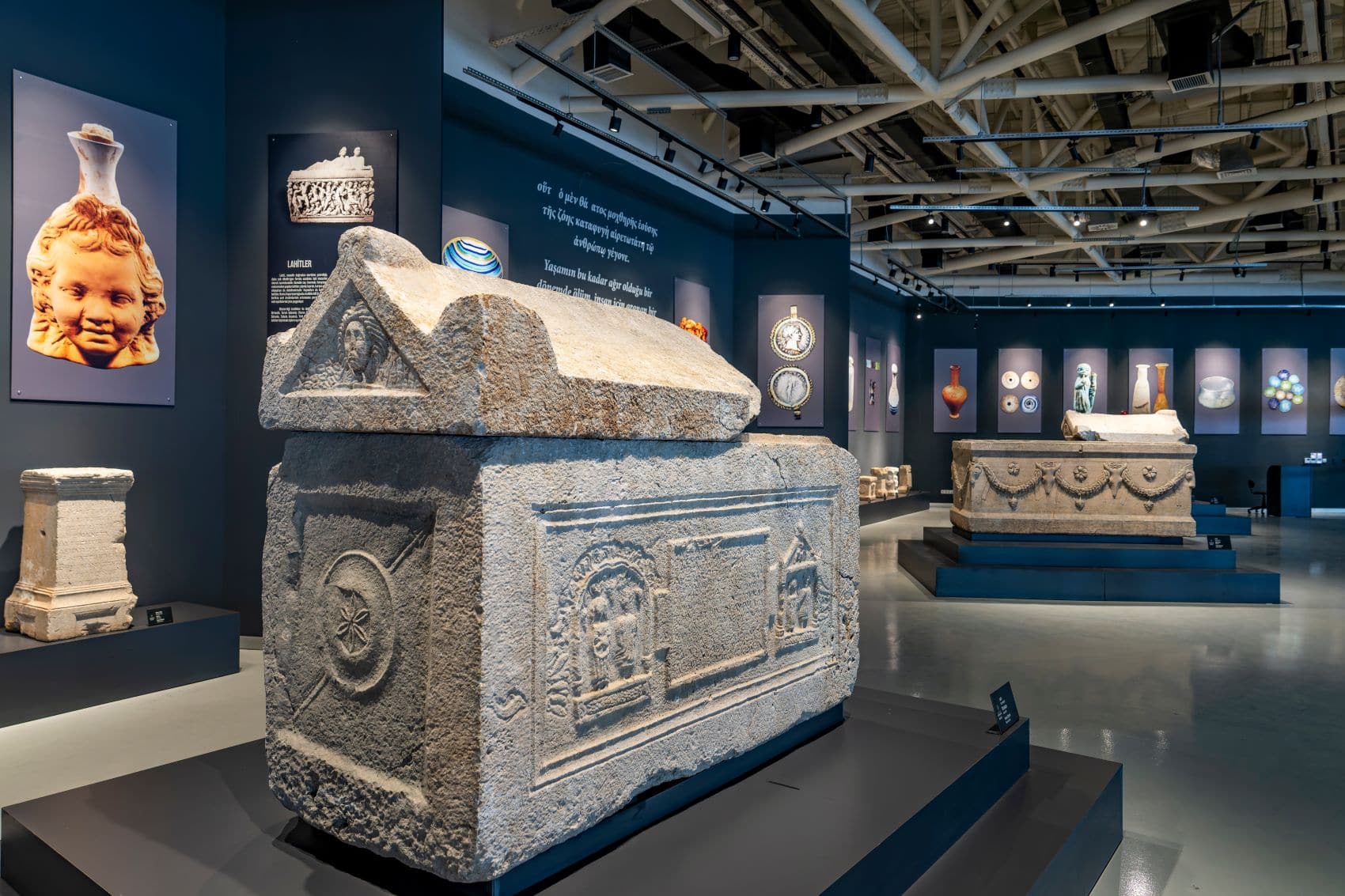 Ausstellung im Antalya Necropolis Museum