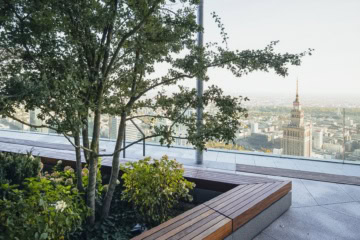 Rooftop Garden auf Warschaus höchstem Gebäude.