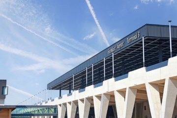 Fassade Terminal 3 Frankfurter Flughafen