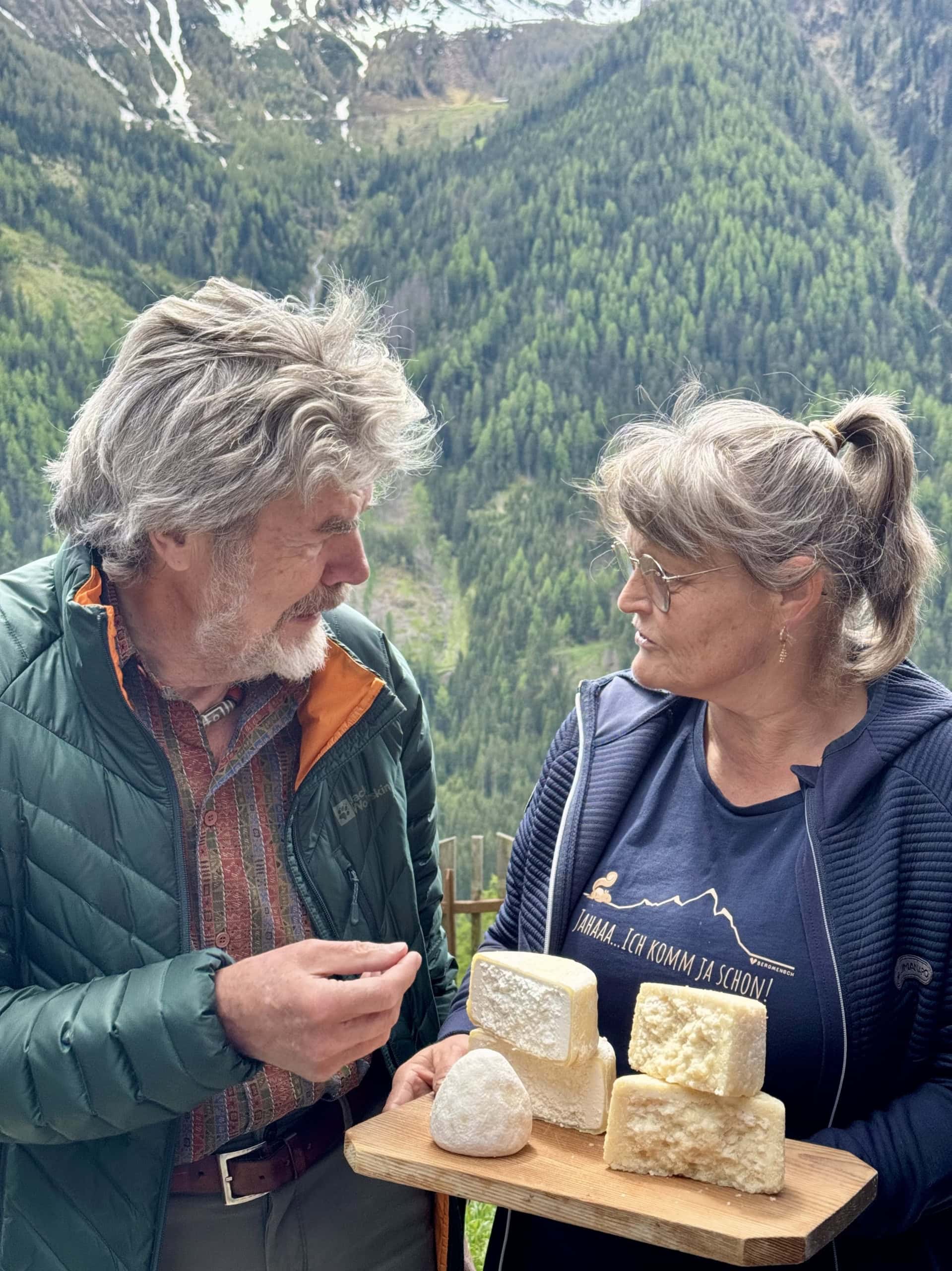 Reinhold Messner mit Agnes Mittermair. 