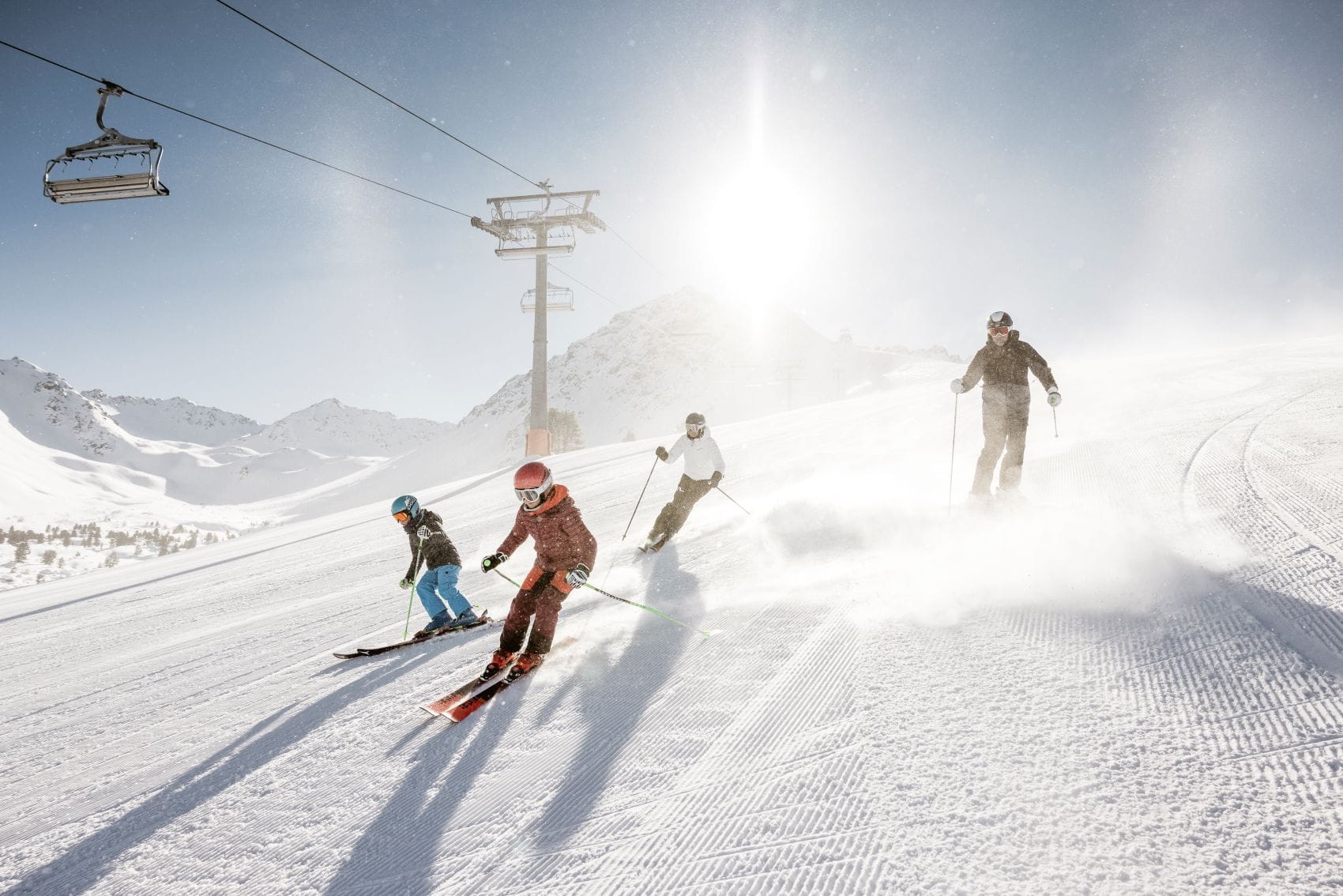 Skifahrer im Tiroler Oberland