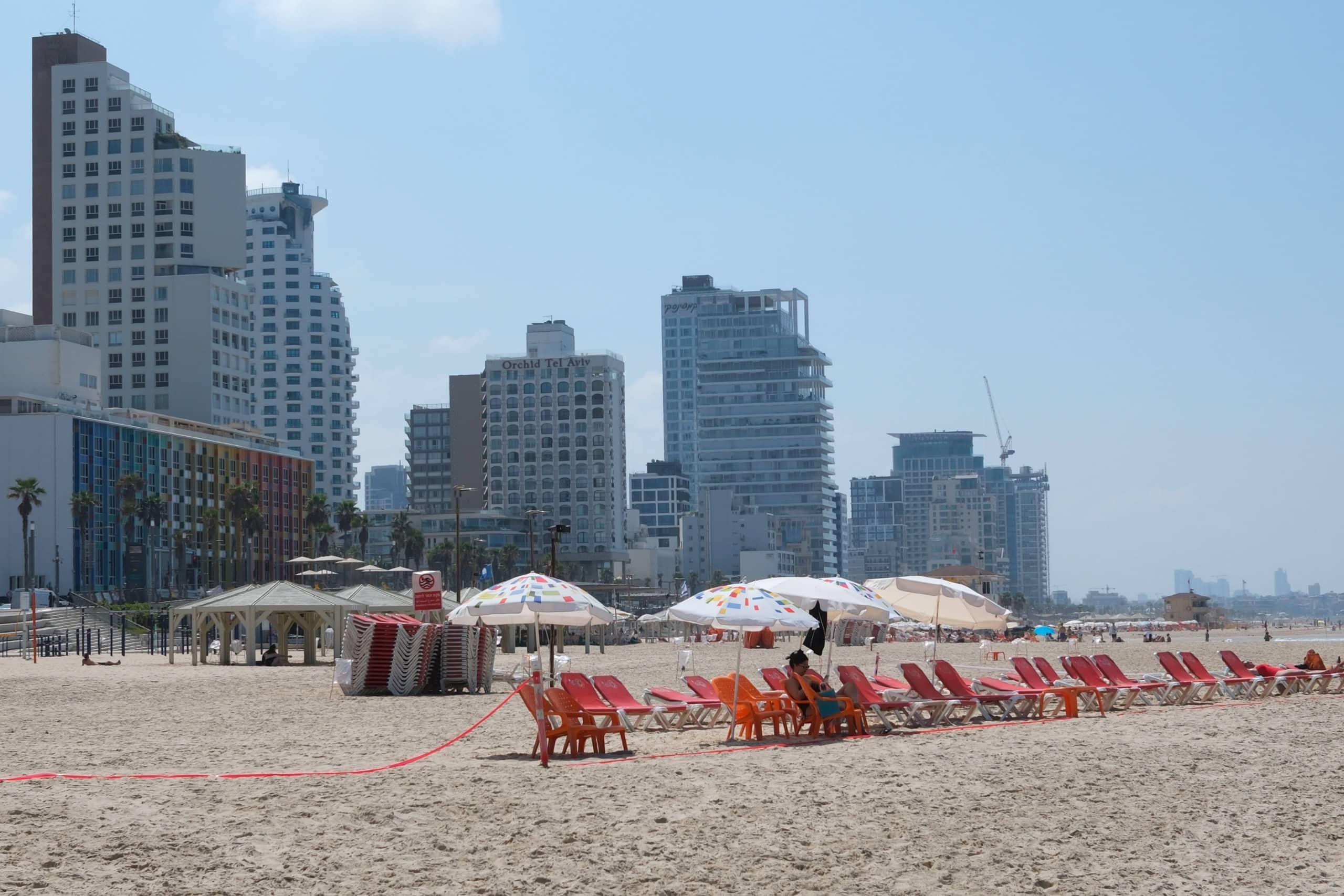 Strand in Tel Aviv in Israel, aufgenommen im September 2025.