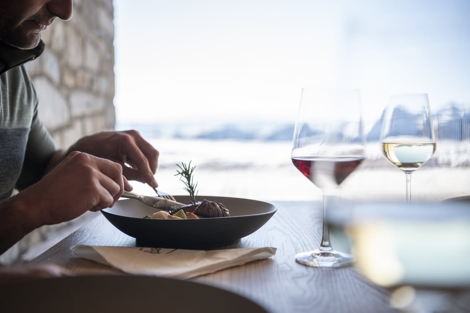 Mann beim Event »Wild.Wein.Gesang« in Schenna