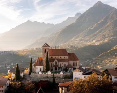 Burg in Schenna im Spätherbst