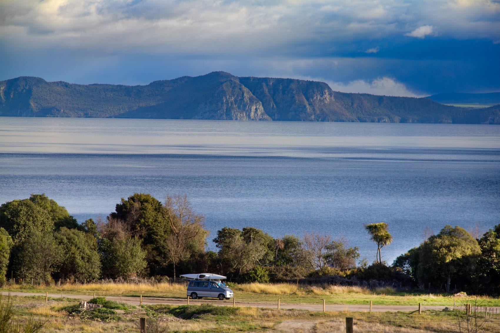 Wohnmobil am Lake Taupo in Neuseeland 