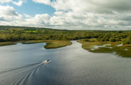 Der Scariff River in Irland