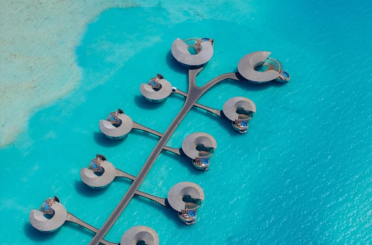 Overwater-Villen des St. Regis in Saudi-Arabien