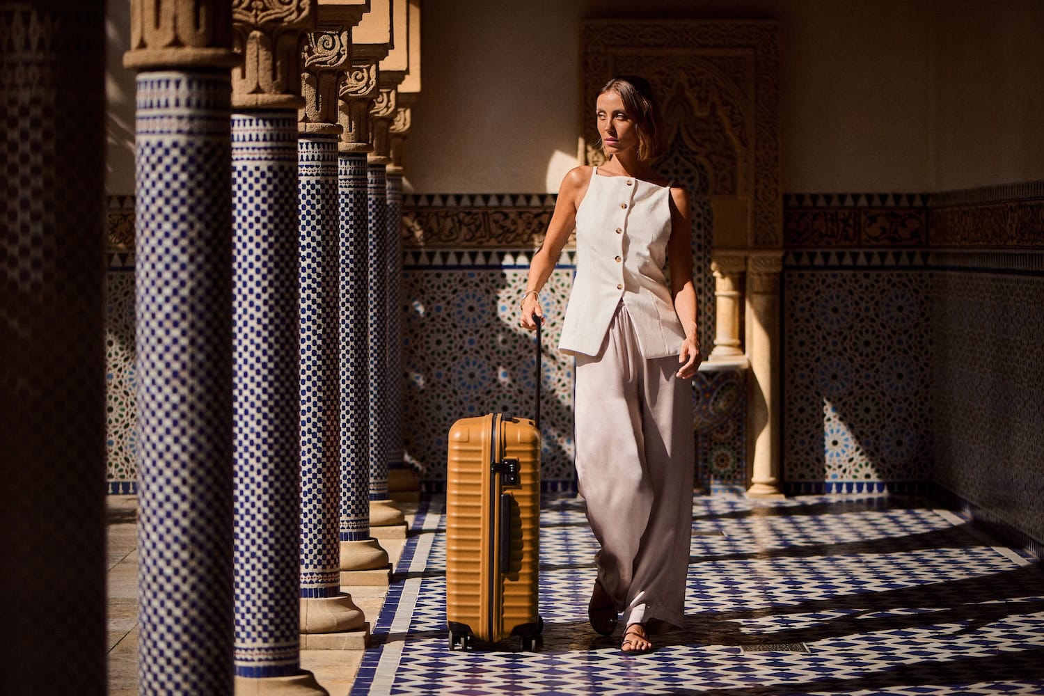 Gewinnspiel-Adventskalender-T-rchen-6-Trolley-von-Titan