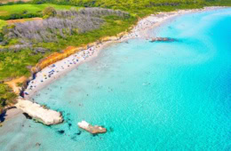 Baia dei Turchi in Apulien von oben