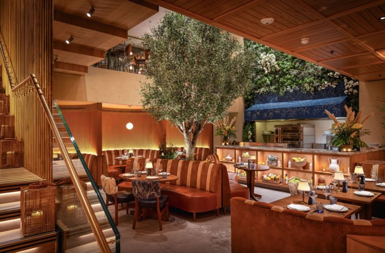 Restaurant Lavo im The BoTree London, Curio Collection by Hilton